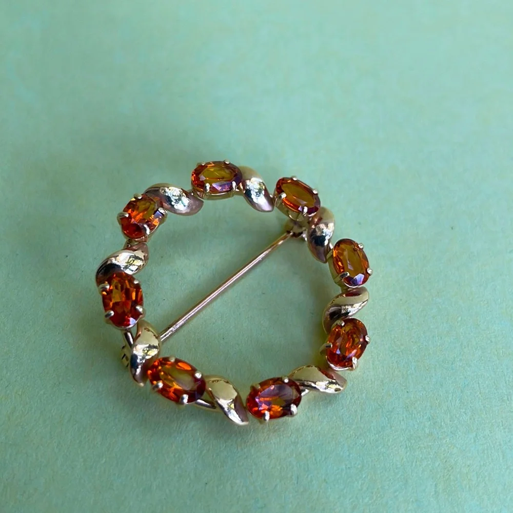 Antique 14k gold brooch with genuine orange/brown  stones